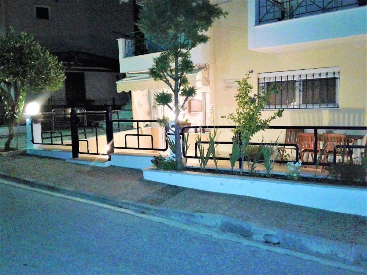 Lilac Studio Apartment Kavála Luaran gambar